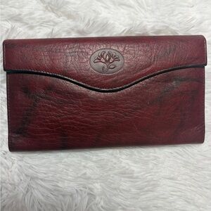 Buxton Leather Envelope Wallet in Wine Red
